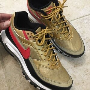 Nike Gold and Red Sneakers Athletic Design